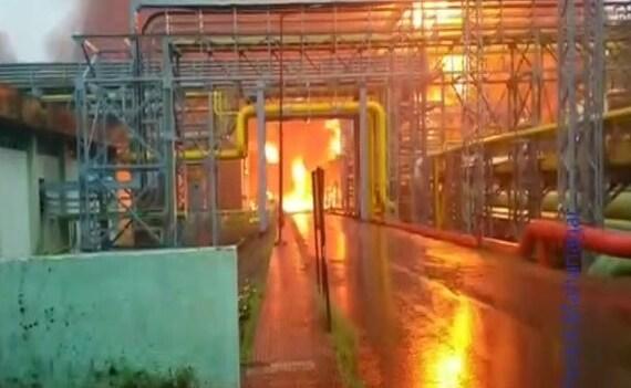 Rafinerija nafte u Uranu: Požar izbio jutros oko 7 sati - Avaz