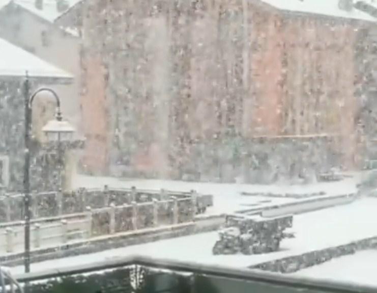 Snijeg pada u Austriji - Avaz
