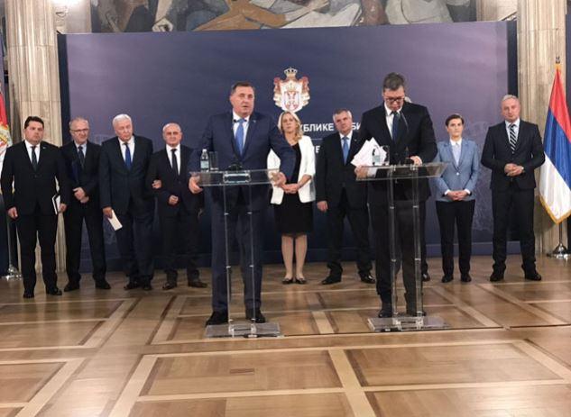 Milorad Dodik i Aleksandar Vučić - Avaz