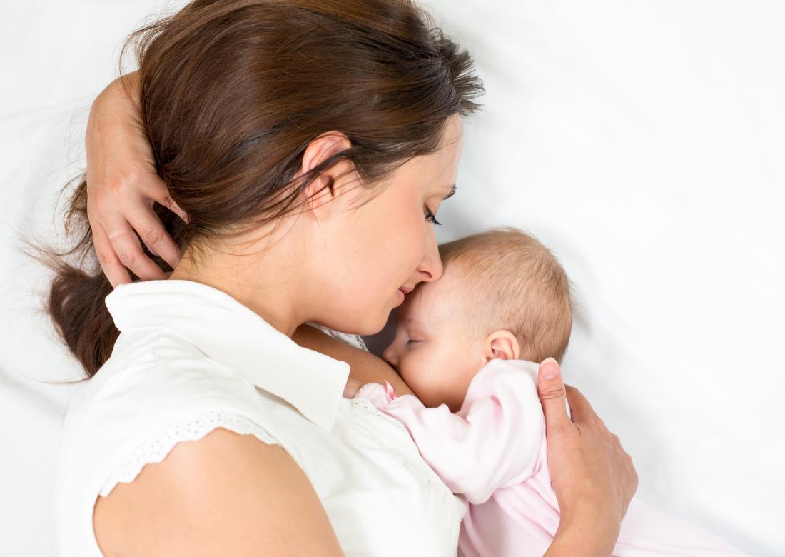 Zašto je noćno dojenje važno za bebu