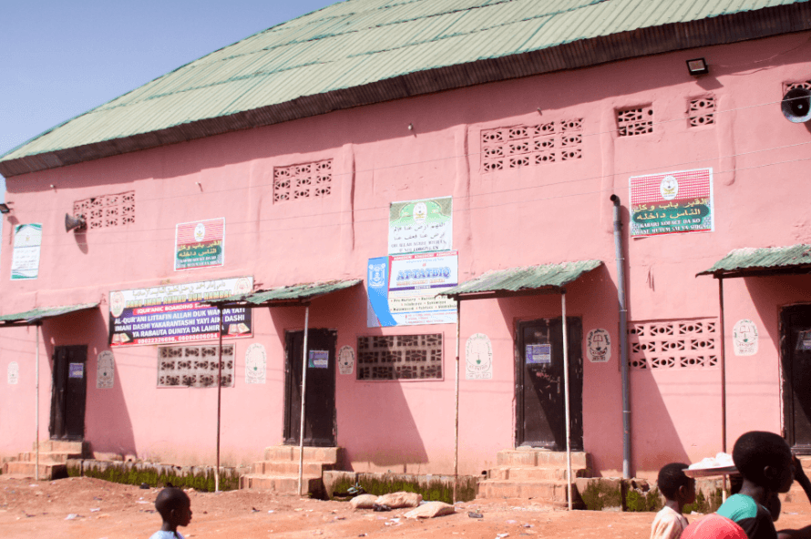 Škola u Nigeriji - Avaz