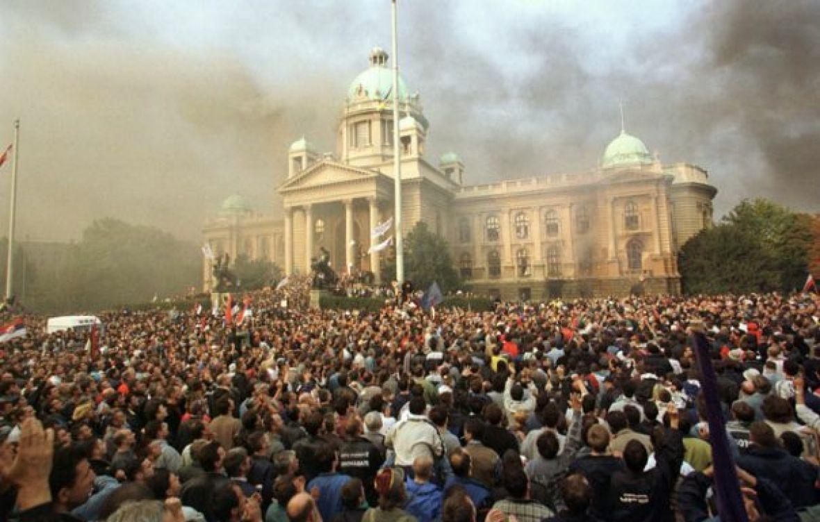 Peti oktobar: Dan kad je srušen zločinački režim balkanskog kasapina Slobodana Miloševića