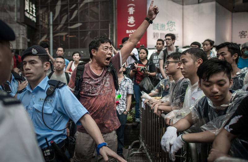 Hiljade demonstranata na ulicama Hong Konga