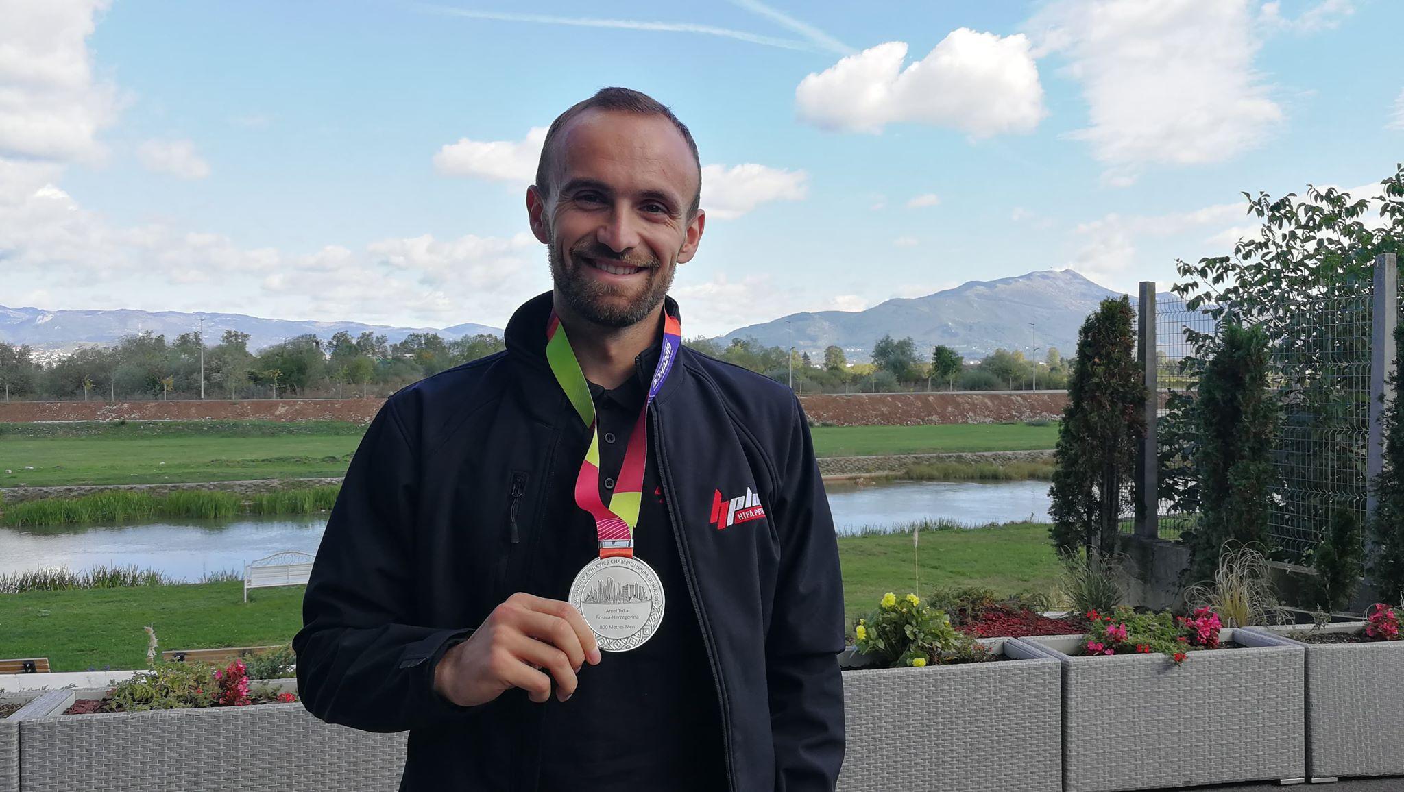 Najbolji bh. atletičar koji se prije nekoliko dana okitio srebrenom medaljom na Svjetskom prvenstvu u Dohi - Avaz