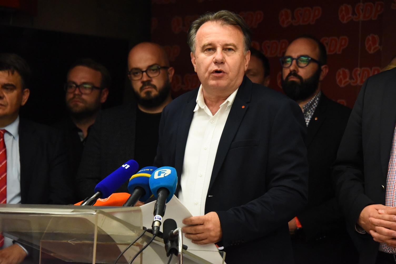 SDP BiH: Odustva bilo kakvih patriotskih i nacionalističkih poruka - Avaz