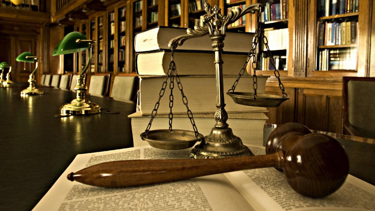Advokatska komora FBiH podsjeća na Odluku u vezi sa Zakonom o notarima