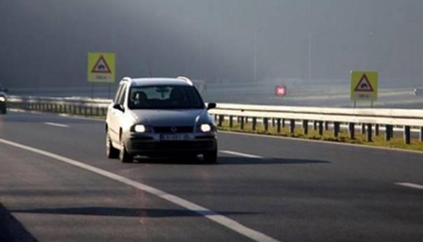 Upozorenje vozačima: Mjestimično smanjena vidljivost zbog magle