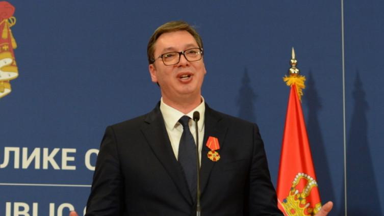 Vučić: Olakšavam vam posao - Avaz