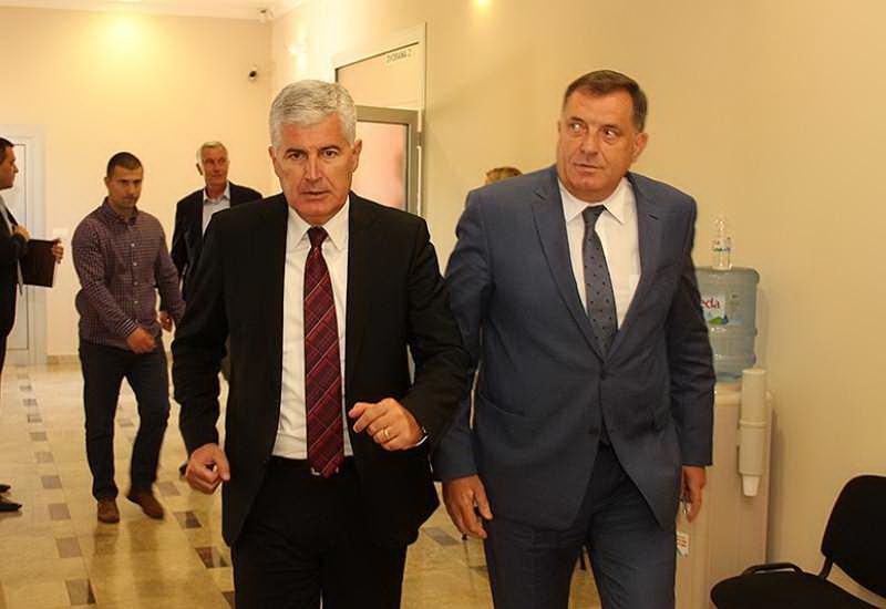 U Mostaru sastanak delegacija HDZ-a i SNSD-a, "Zmajevi" dočekuju Italiju