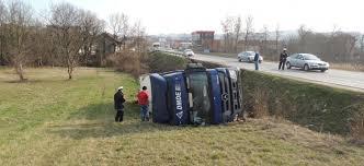 Nesreća na Romaniji: Kamion sletio s puta u provaliju