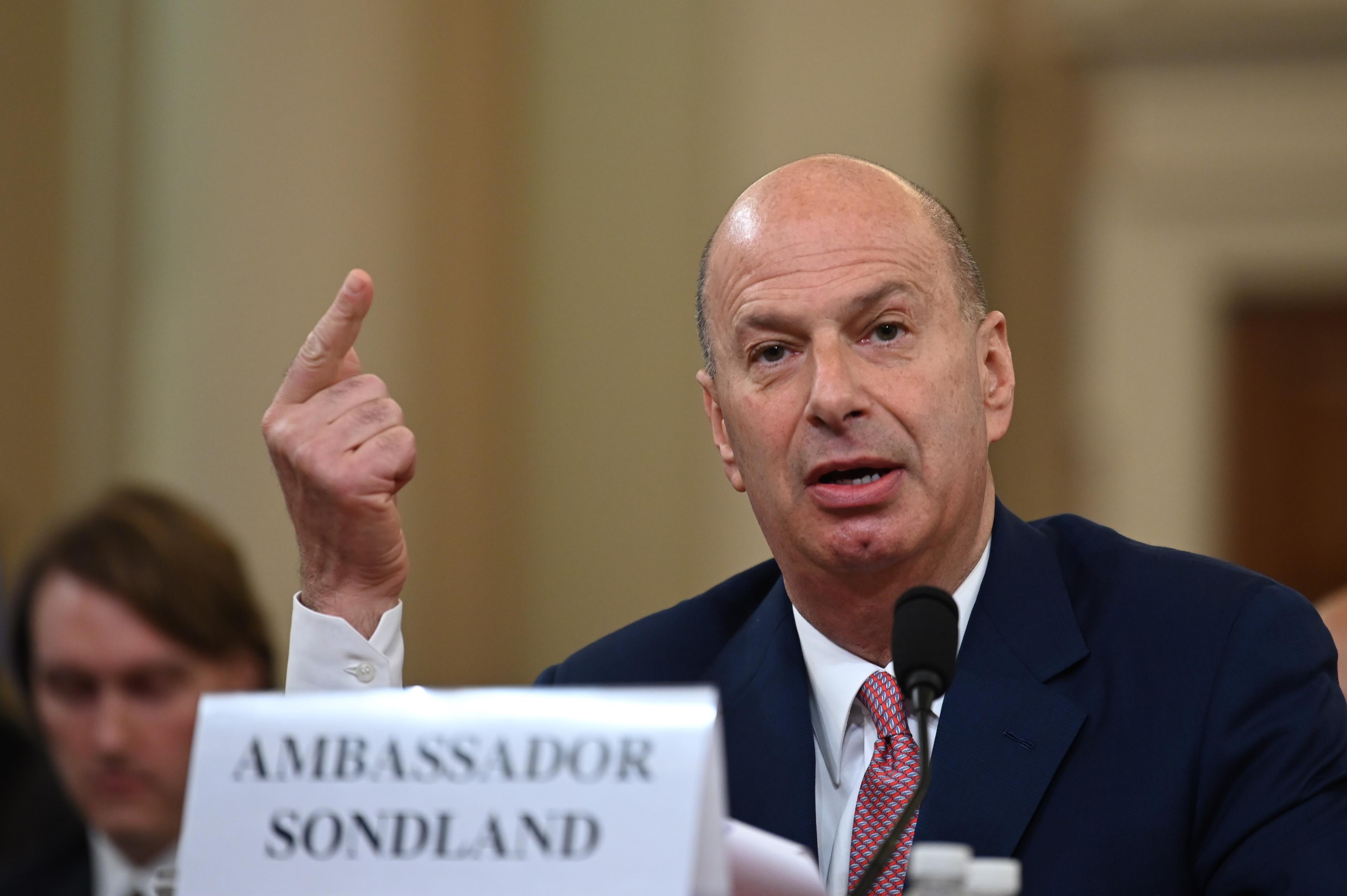 Sondland priznao da je pritiskao Ukrajinu prema nalogu Trampa