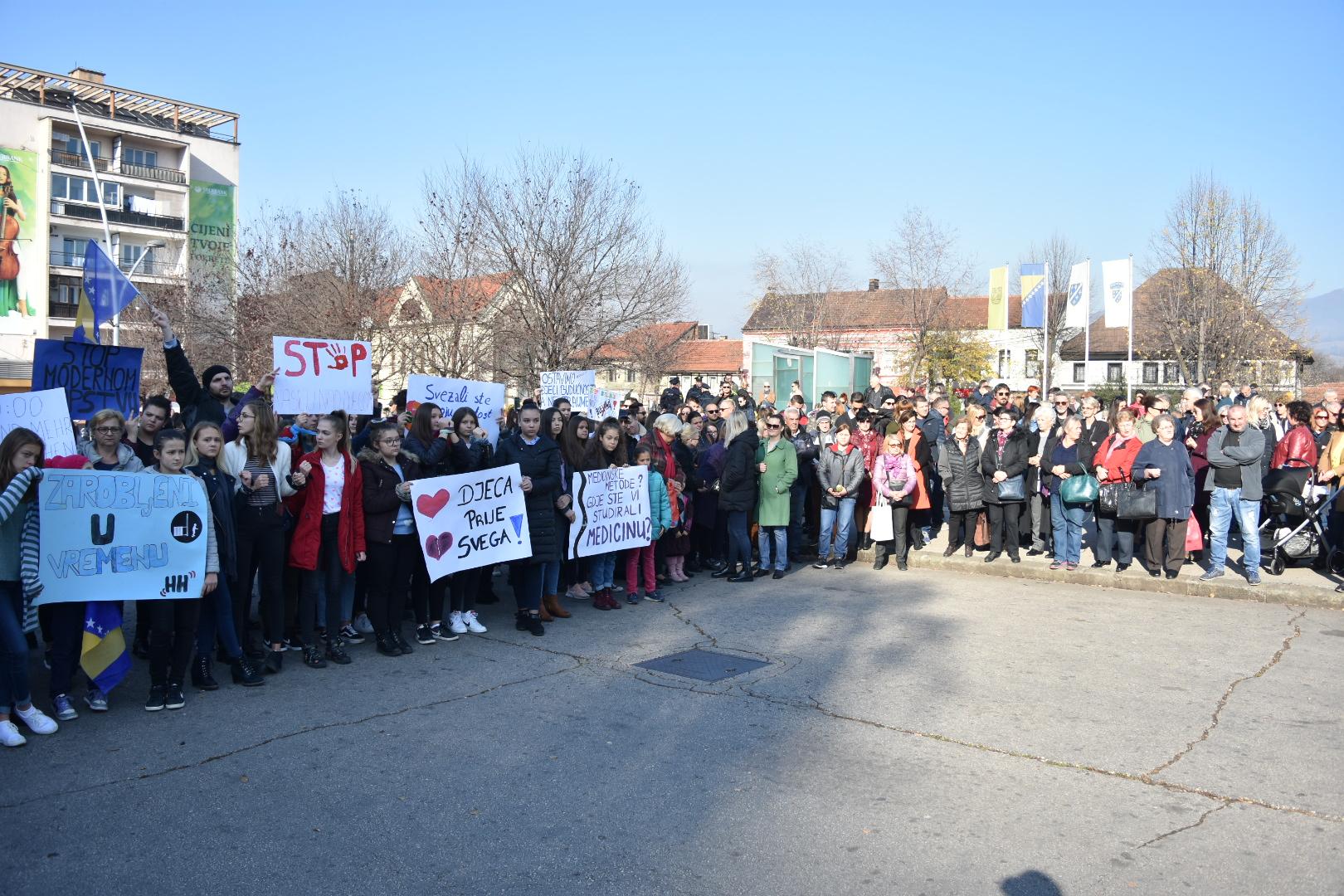Protest zbog dešavanja u Zavodu Pazarić: Cijelu noć me proganjao plač djeteta