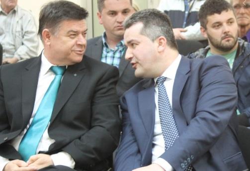 Bunićev politički mentor Mulalić za tri mjeseca završio fakultet