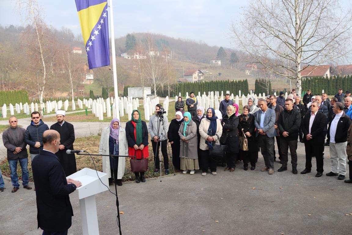 Sjećanje na žrtve genocida - Avaz