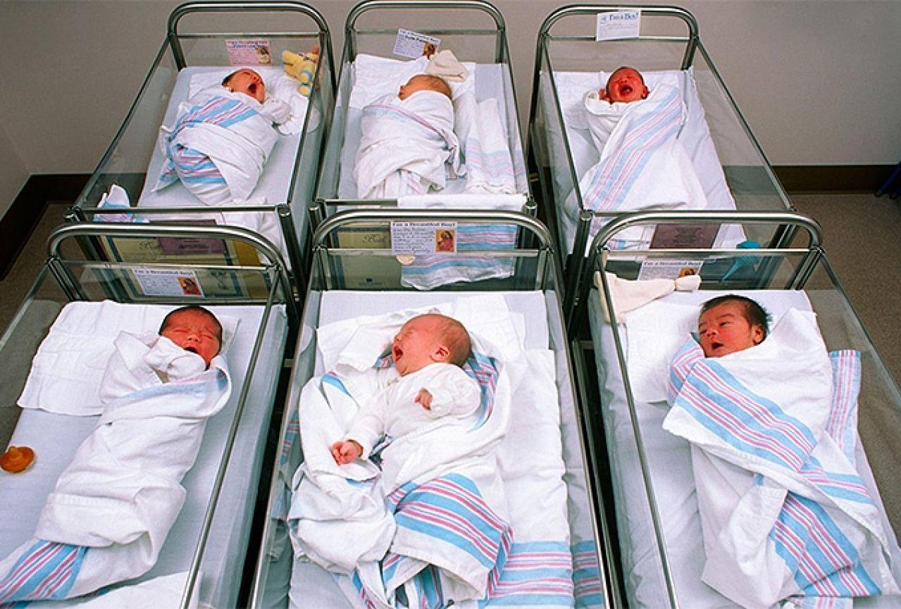 U glavnom gradu BiH rođeno je 15 beba, u Tuzli pet