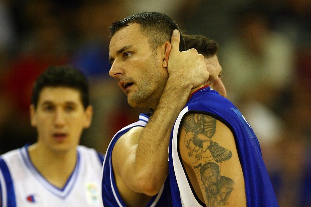 Bivšem košarkašu, ljubitelju Draže Mihailovića, nacionalisti i nasilniku, određen pritvor
