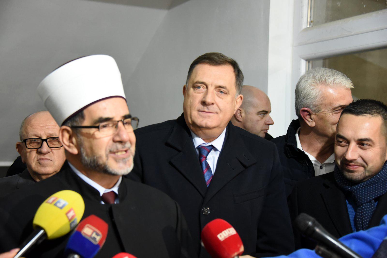 Dodik posjetio Islamski centar u Doboju - Avaz