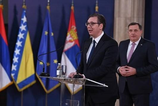 Aleksandar Vučić i Milorad Dodik - Avaz