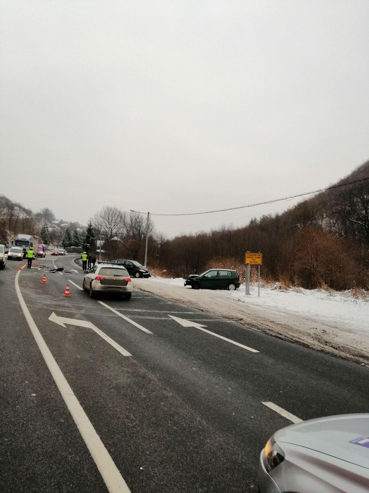 Saobraćajna nesreća između Viteza i Travnika - Avaz
