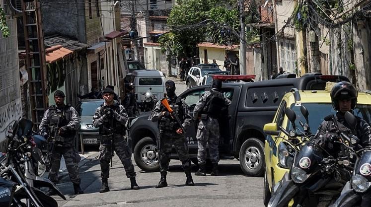 Policija u Rio de Žaneiru ubije pet osoba dnevno