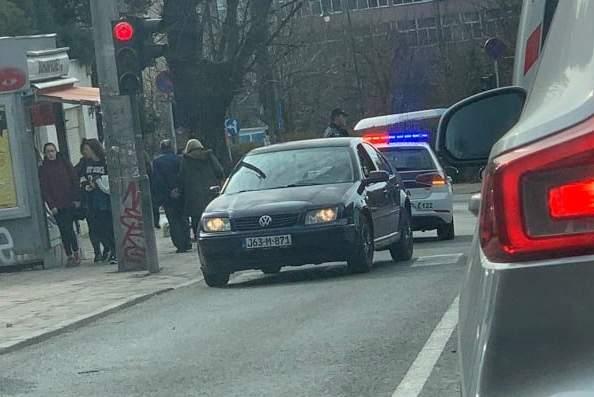 Nesreća u Sarajevu: U Bolničkoj ulici lakše povrijeđen pješak