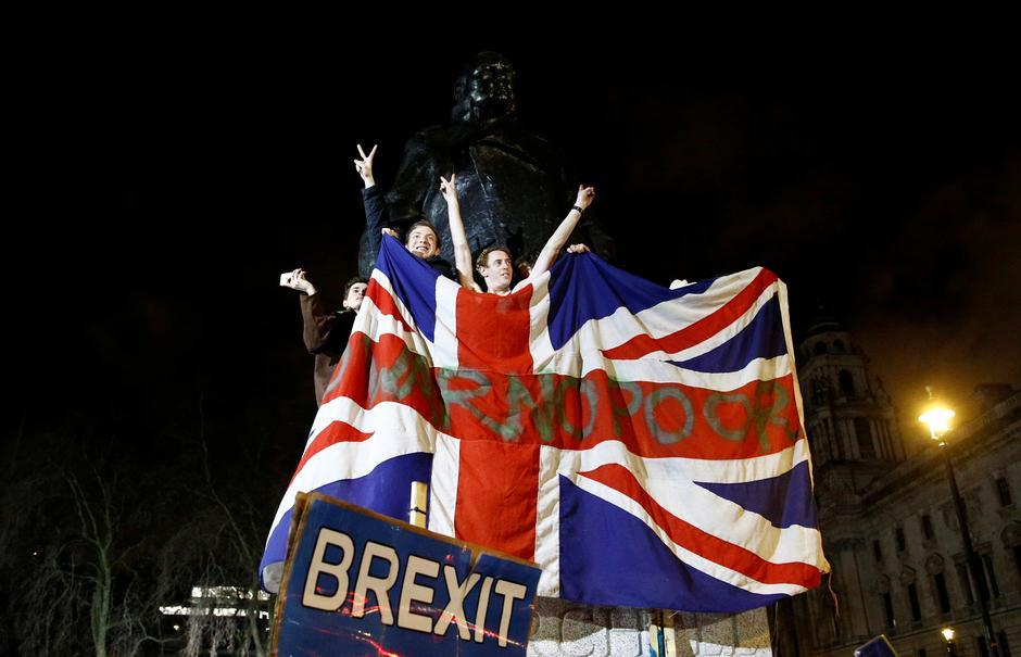Velika Britanija zvanično je napustila EU u petak, 31. januara - Avaz