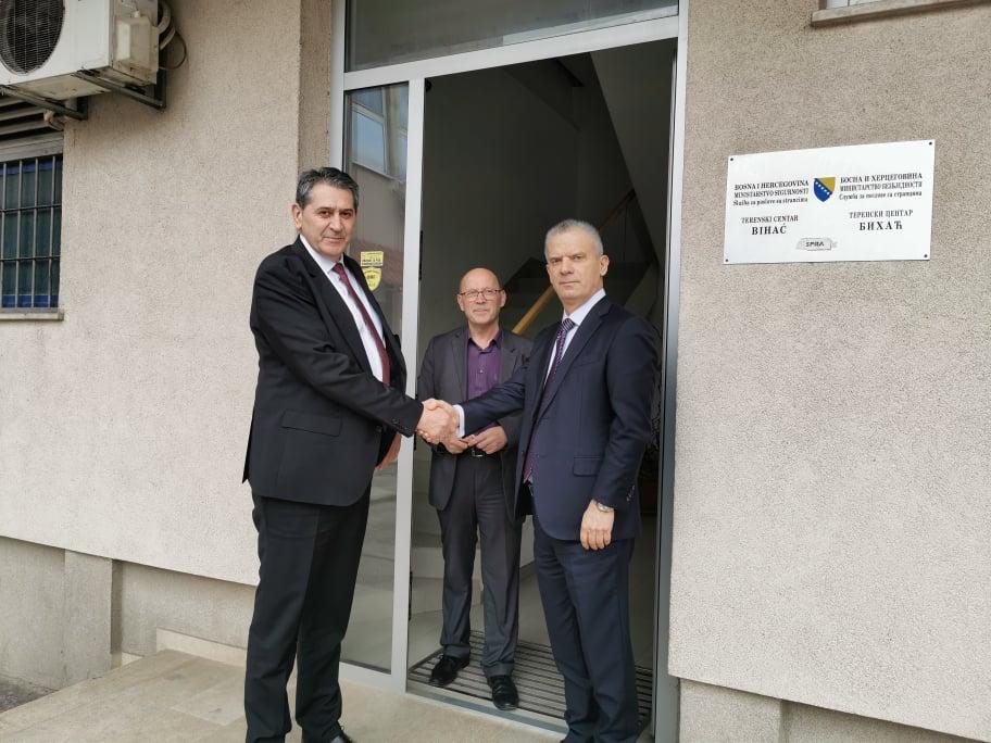 Radončić posjetio terenski ured Službe za poslove sa strancima - Avaz
