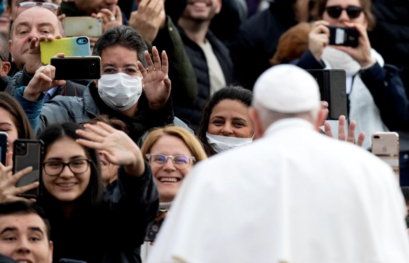 Papa Franjo: Još jednom želim da izrazim bliskost s onima koji pate od koronavirusa - Avaz