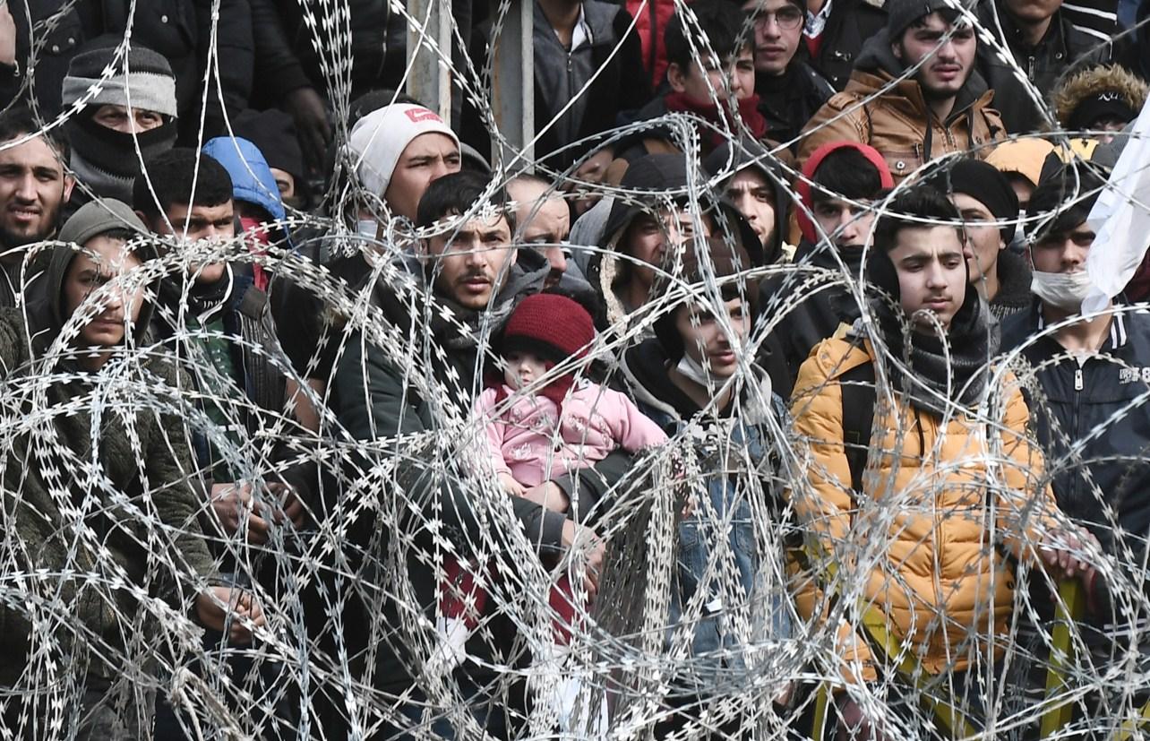 Migranti na granici - Avaz