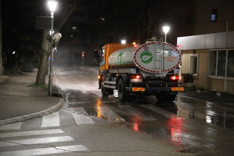 Dezinfekcija ulica u Trebinju - Avaz