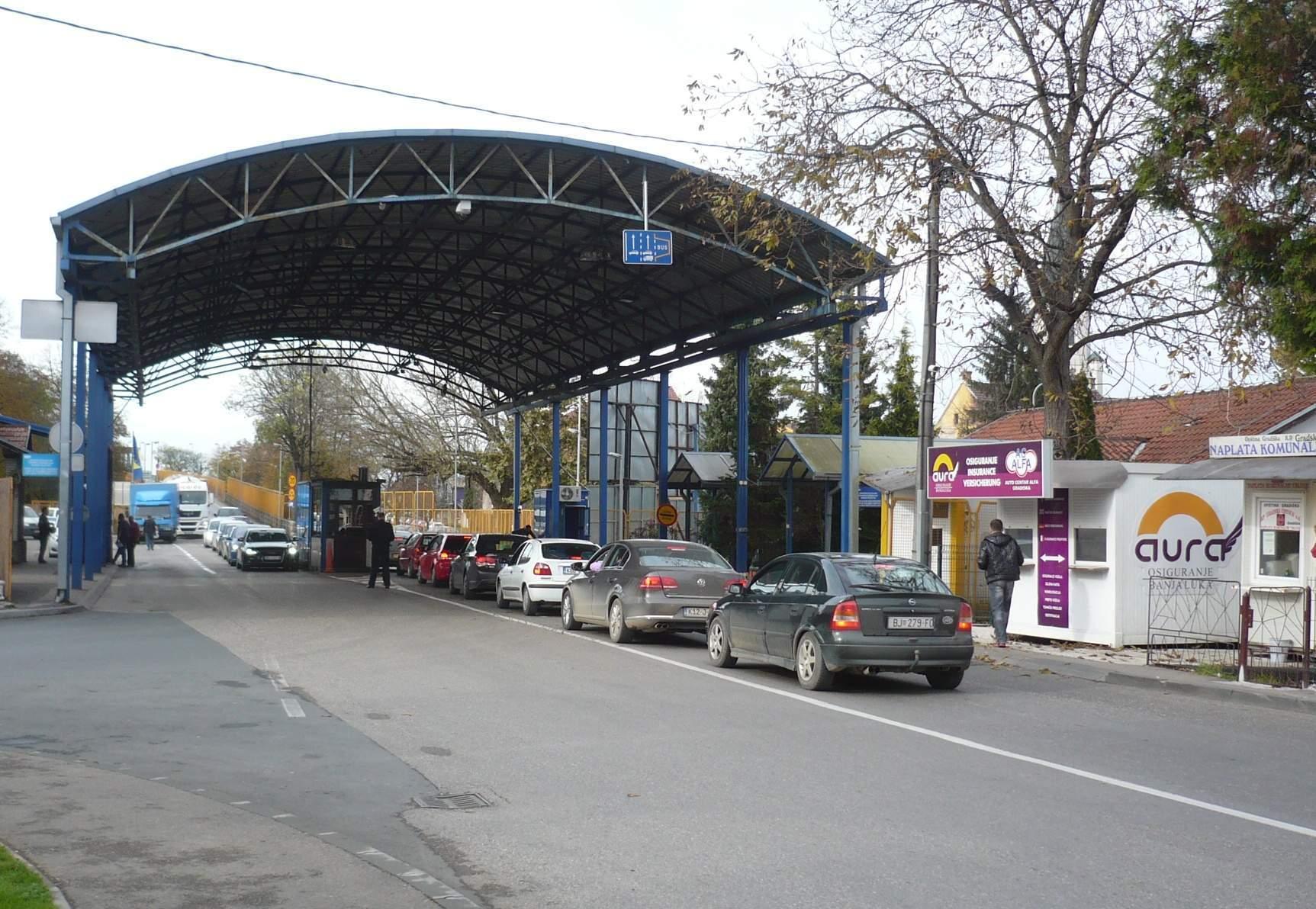 Prvi šatori će biti podignuti u Bosanskoj Gradišci - Avaz