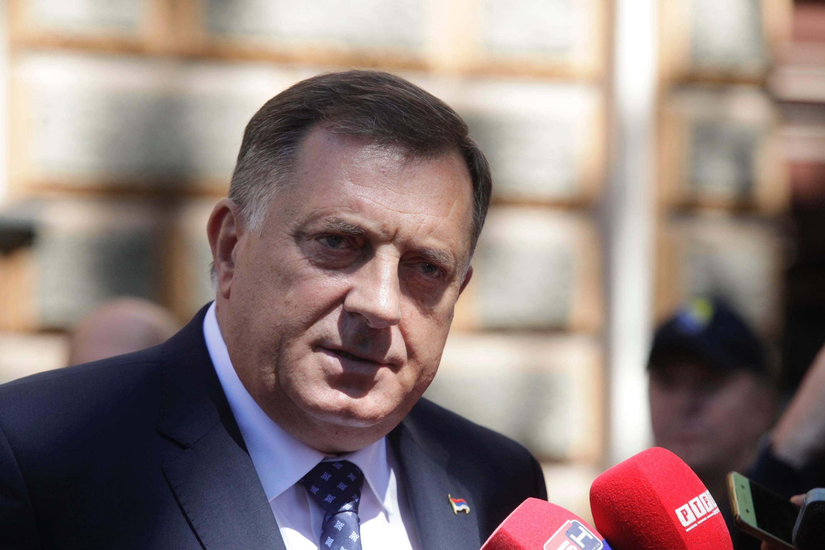 Dodik potvrdio: Od večeras policijski sat u Republici Srpskoj