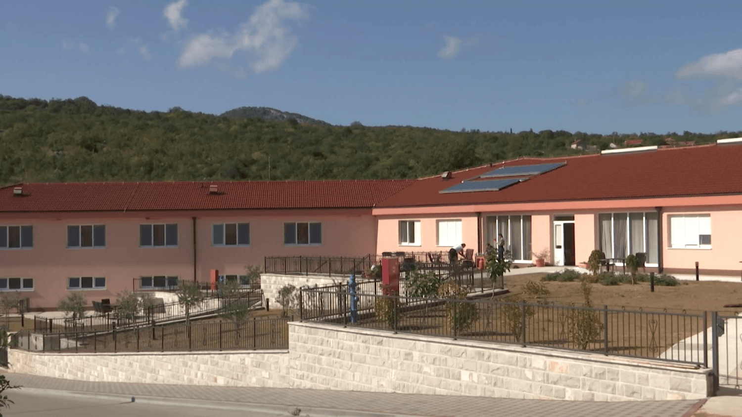 Ko je kriv za širenje u domovima za starije u Sloveniji - Avaz
