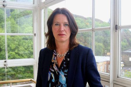 Glavna savjetnica za zdravlje u Škotskoj podnijela ostavku, kršila mjere izolacije