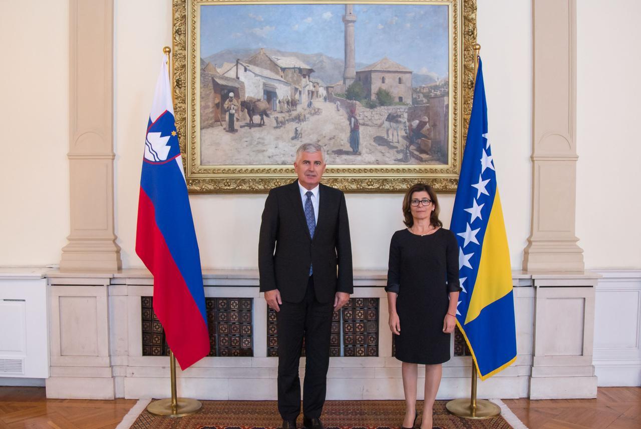 Čović i Bukinac izrazili su zadovoljstvo pozitivnim bilateralnim odnosima - Avaz