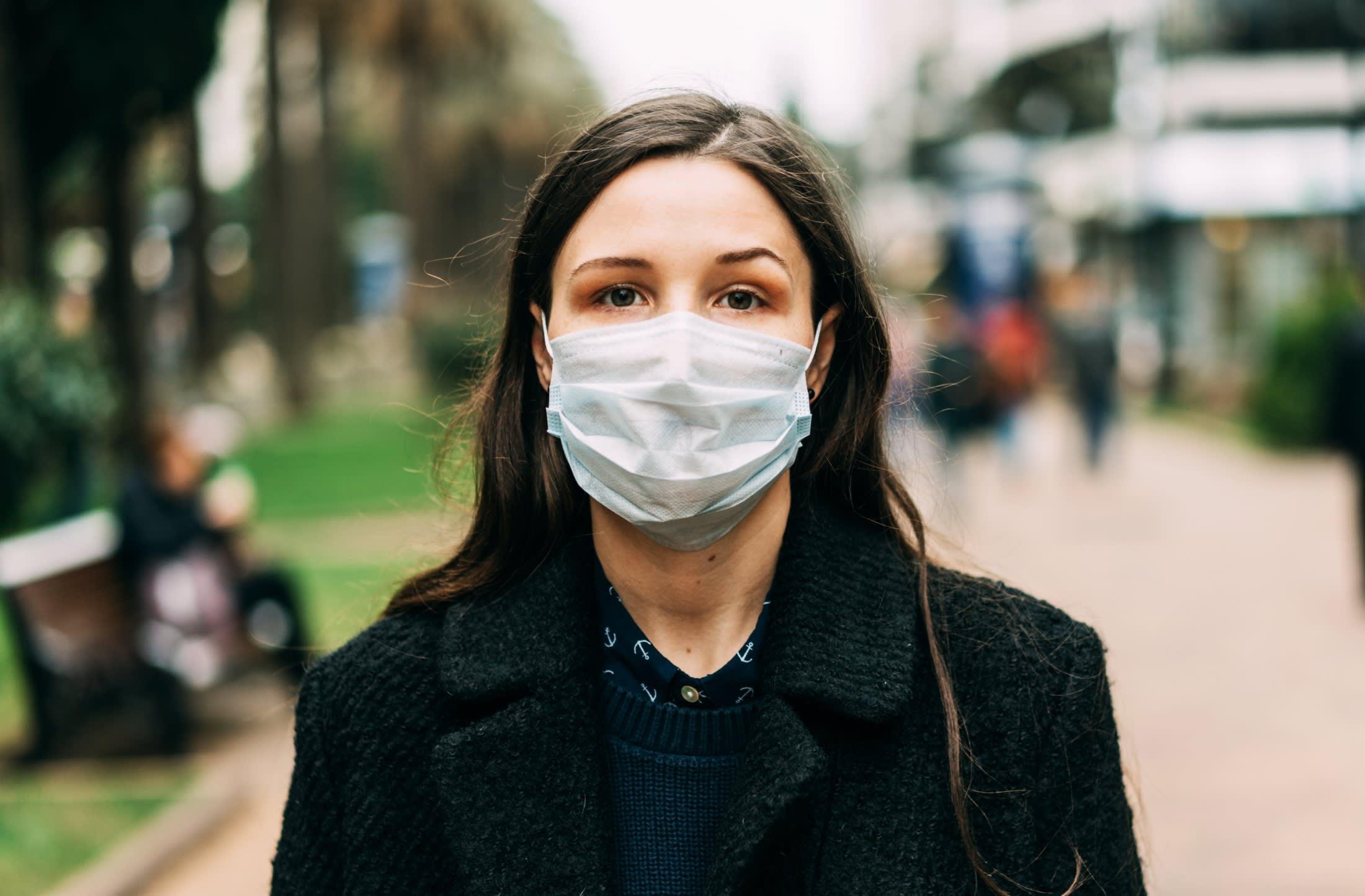 Preko kontaminirane maske patogeni mogu prijeći na naše ruke - Avaz