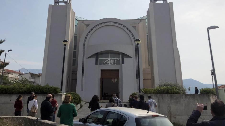 Napad se desio u crkvi u Sirobuji - Avaz