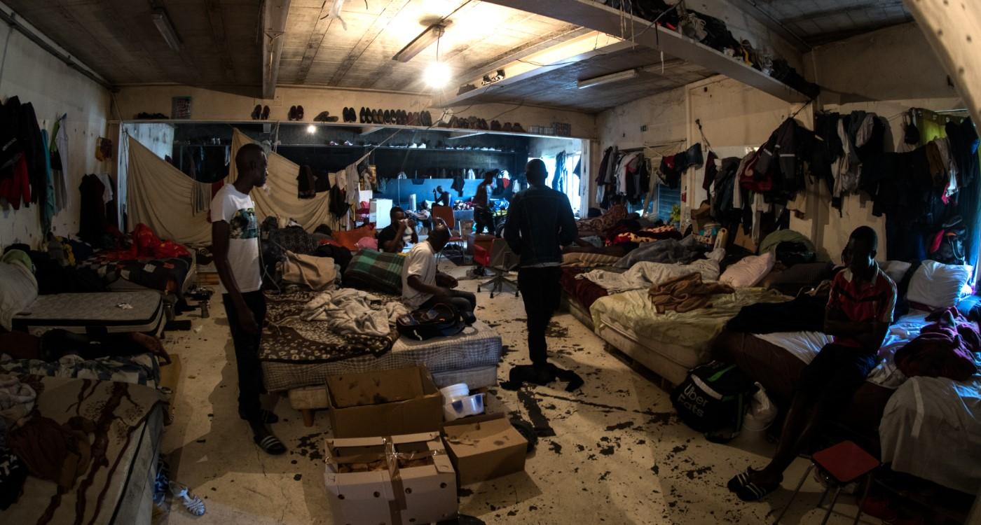 Sklonište za migrante u francuskom Parizu tokom pandemije - Avaz