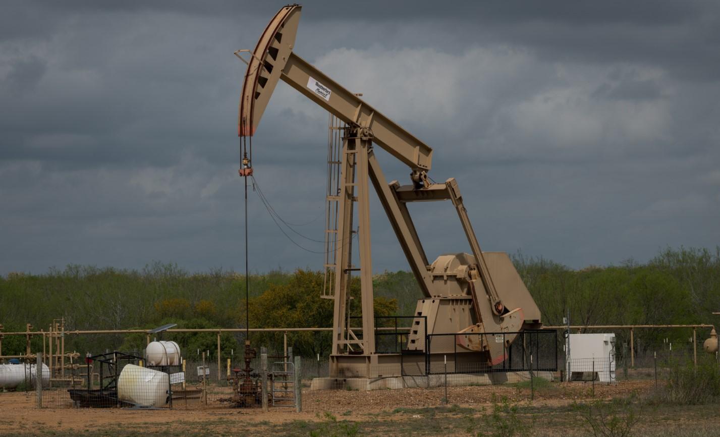 Strahovit pad cijena nafte: Barel skoro 11 dolara