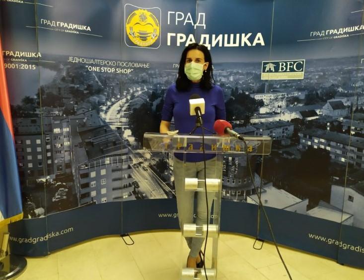 Tepavac:  Medicinske sestre će biti upućene u Banju Luku - Avaz