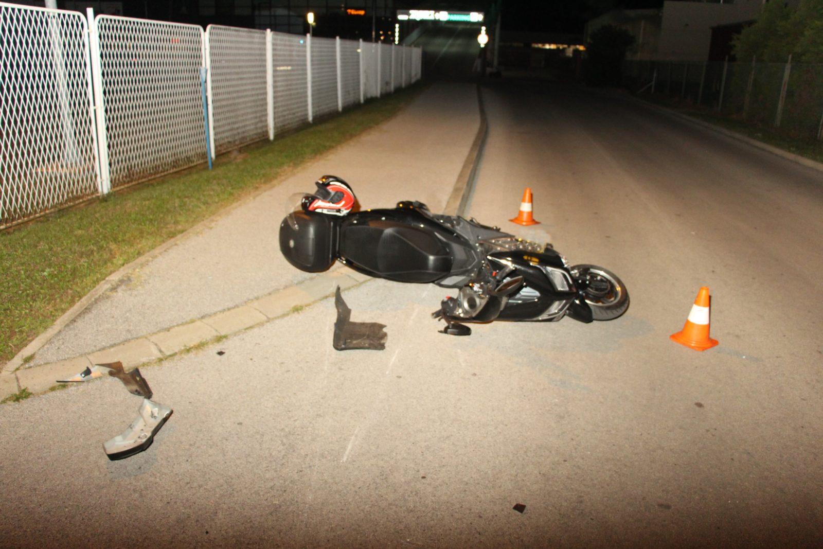 Mopedom udario u betonski ivičnjak i pao - Avaz