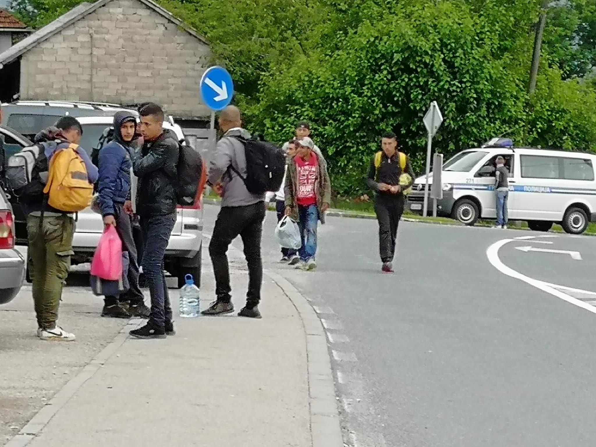 Migranti pokušali ući u Hrvatsku preko GP izačić - Avaz