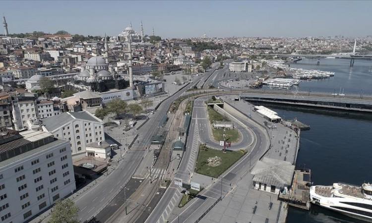 Prazne ulice najmnogoljudnijeg grada u Turskoj - Avaz