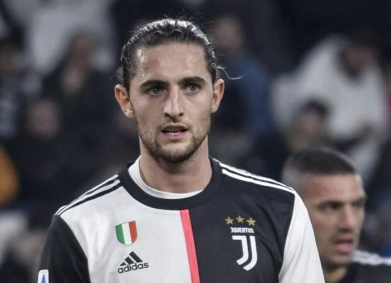 Zvijezda Juventusa odbila da se vrati u Torino
