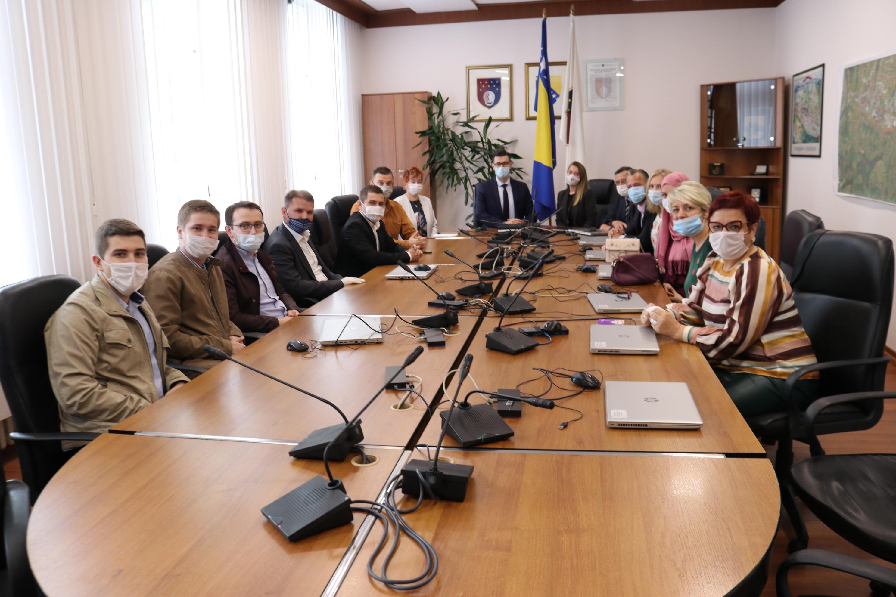 Ministar Krivić ugostio nastavnike iz emisije "Domaća zadaća"