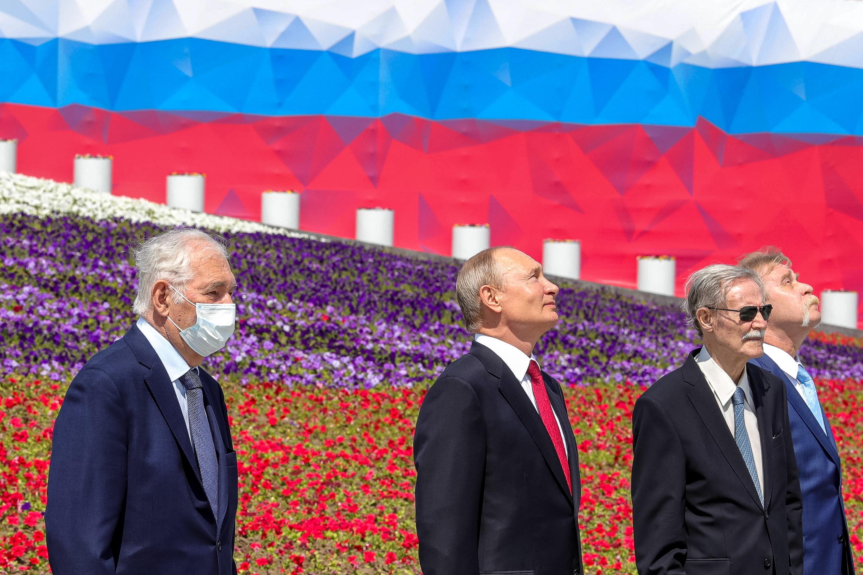 Putin bio okružen svojim saveznicima - Avaz