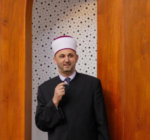 Velić je završio Fakultet islamskih nauka u Sarajevu - Avaz