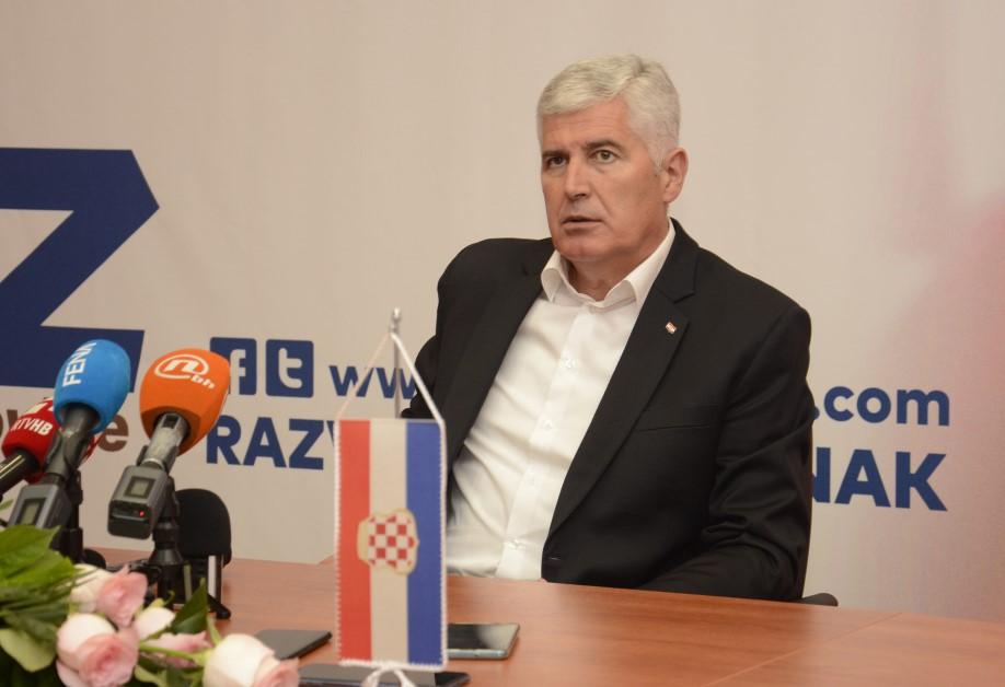 Čović: Predlagali da se gradonačelnik Mostsra bira na otvorenoj listi - Avaz