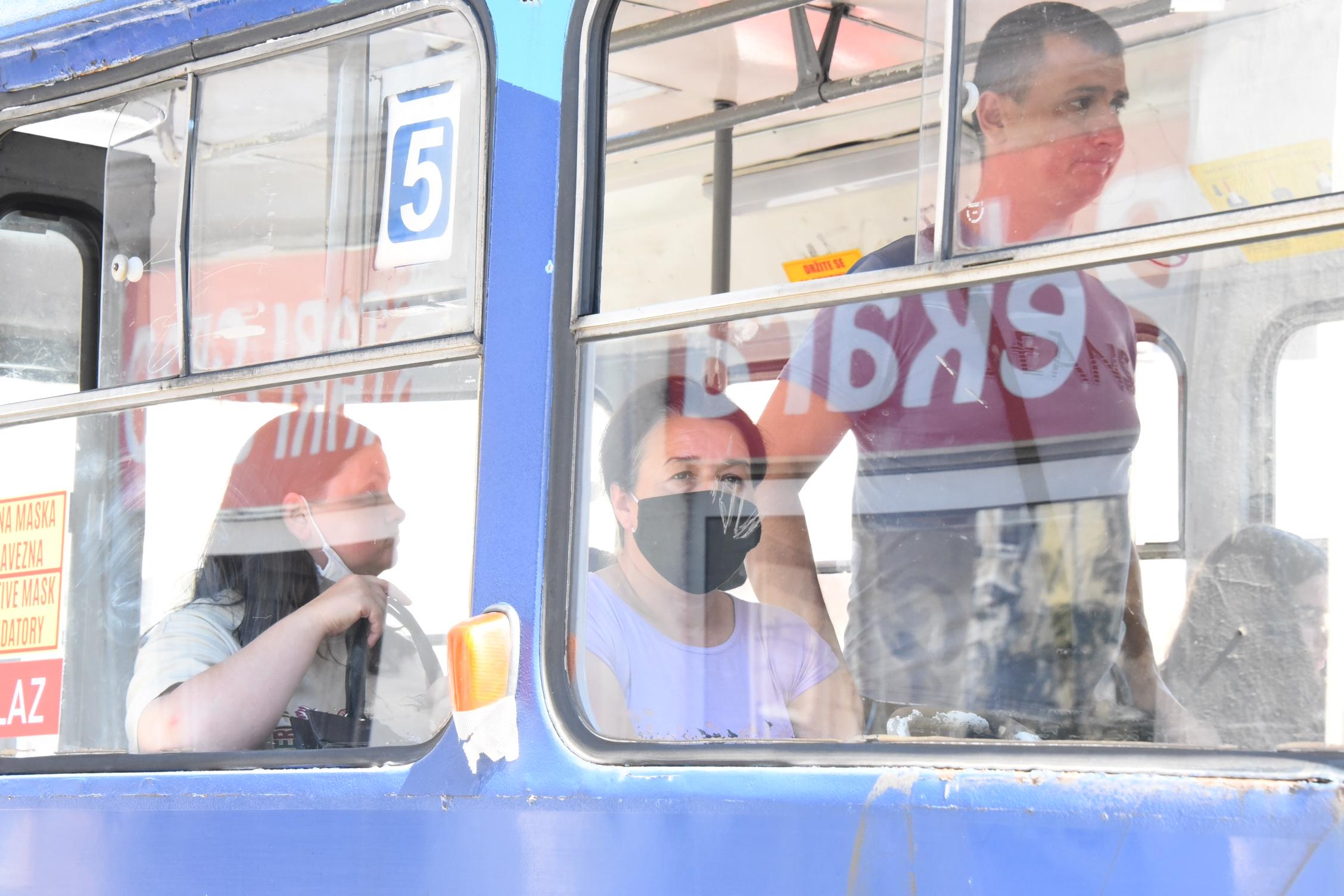 Provjerili smo nose li putnici u tramvajima zaštitne maske