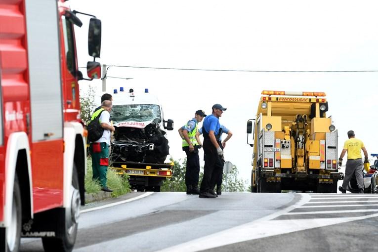 Sudar kamiona i sanitetskog vozila kod Garešnice, dvoje mrtvih